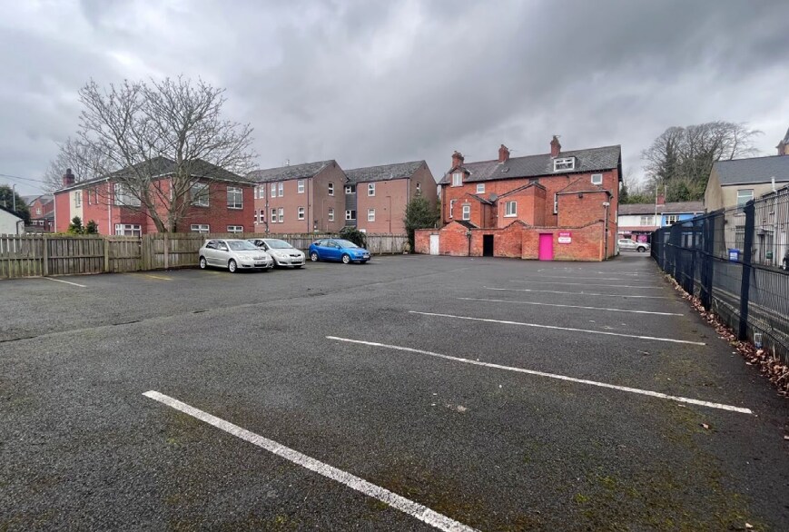 240244 Kingsway, Belfast, BT17 9AE Retail for Sale