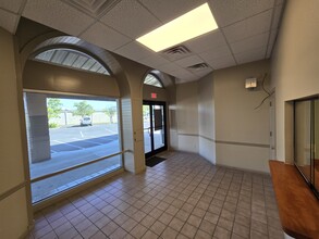 1315 Euclid Ave, Bristol, VA for lease Interior Photo- Image 2 of 20