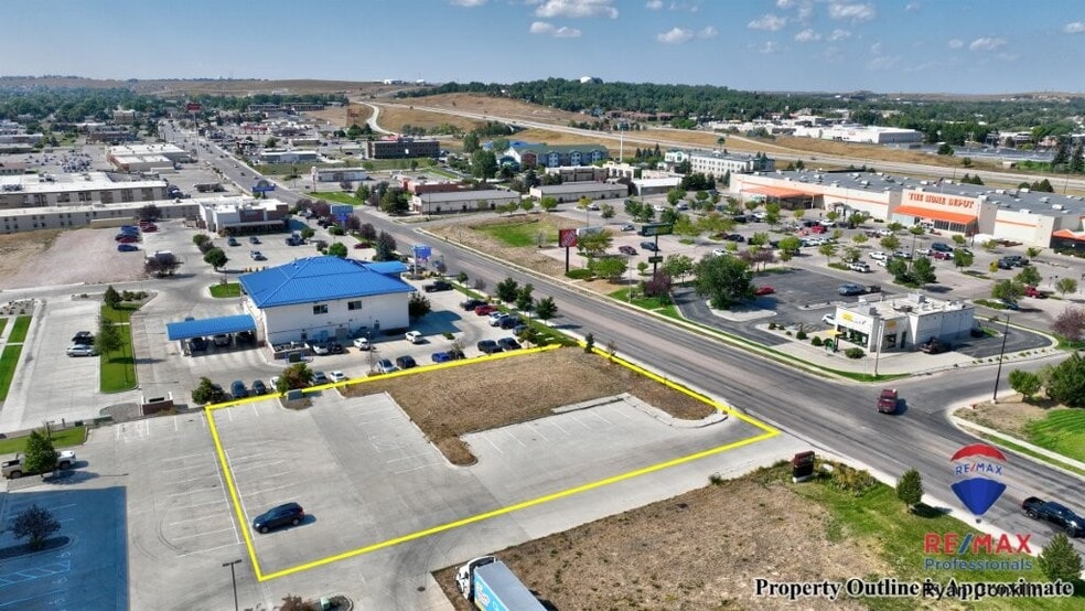 1116 E Boxelder Rd, Gillette, WY for sale - Building Photo - Image 2 of 23