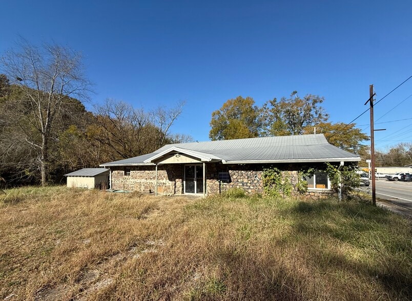 622 S Main St, LaFayette, GA for sale - Primary Photo - Image 1 of 18