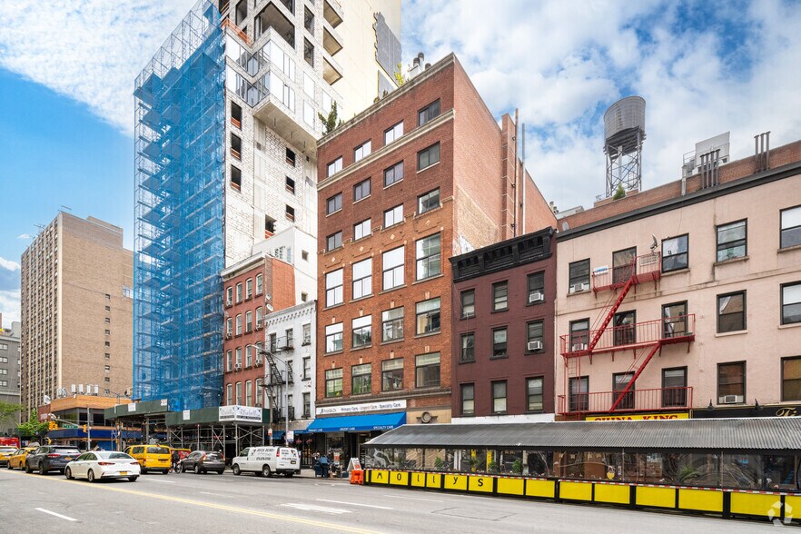 291 3rd Ave, New York, NY for lease - Primary Photo - Image 1 of 3