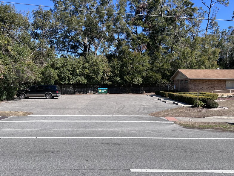 420 NE Santa Fe Blvd, High Springs, FL for sale - Building Photo - Image 2 of 15