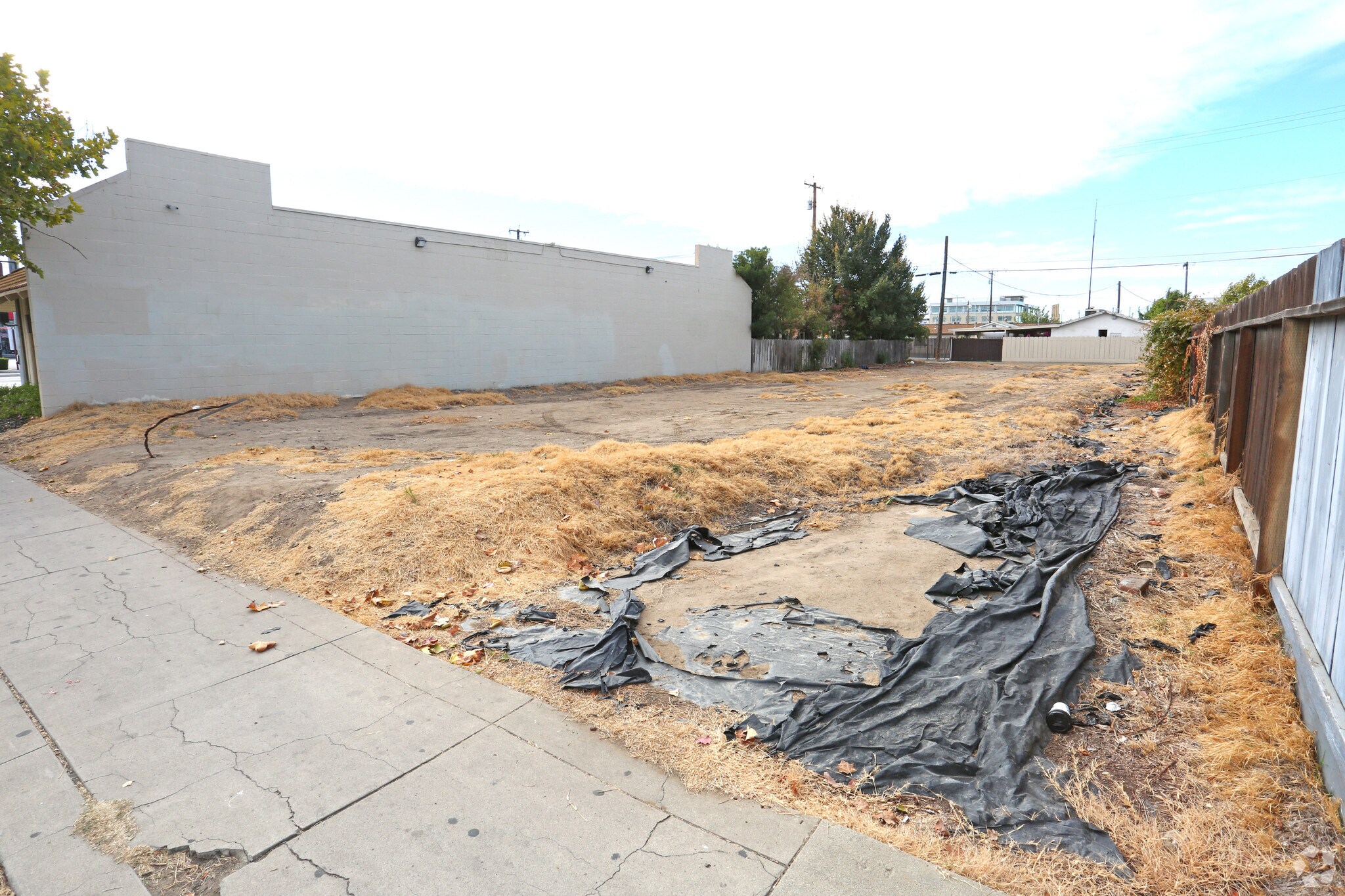 304 N D St, Madera, CA for sale Building Photo- Image 1 of 3