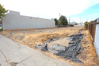 More details for 304 N D St, Madera, CA - Land for Sale