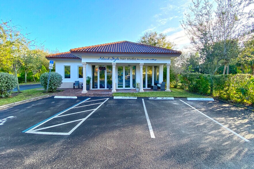 1636 N Central Ave, Sebastian, FL 32958