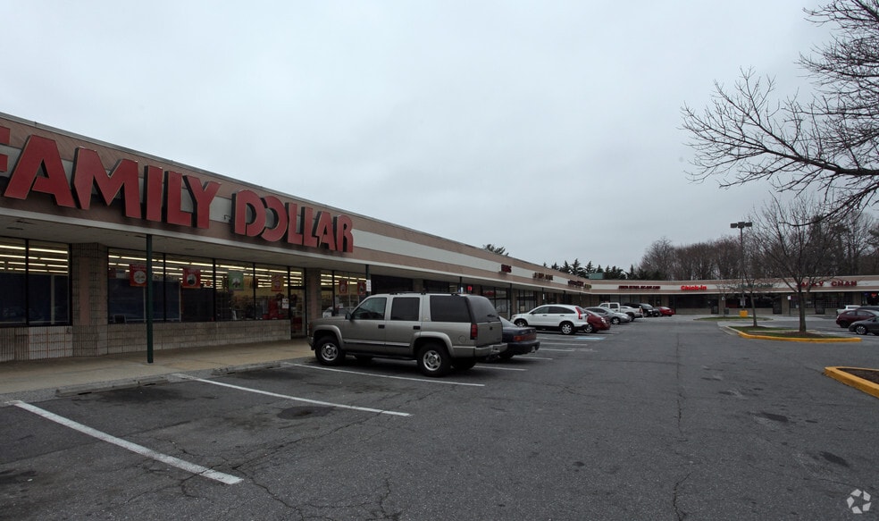 3201 Old Brinkley Rd, Temple Hills, MD for lease - Building Photo - Image 2 of 8