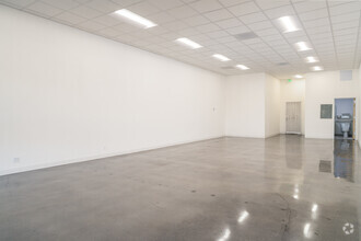 44204-44276 10th St W, Lancaster, CA for lease Interior Photo- Image 1 of 5