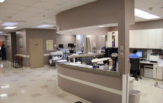 Medical Building w/ 4 Procedure Rooms - Life Science