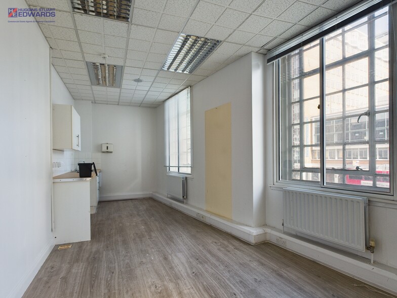 41-45 George St, Croydon for lease - Building Photo - Image 3 of 5