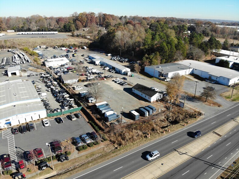 87248730 Wilkinson Blvd, Charlotte, NC 28214