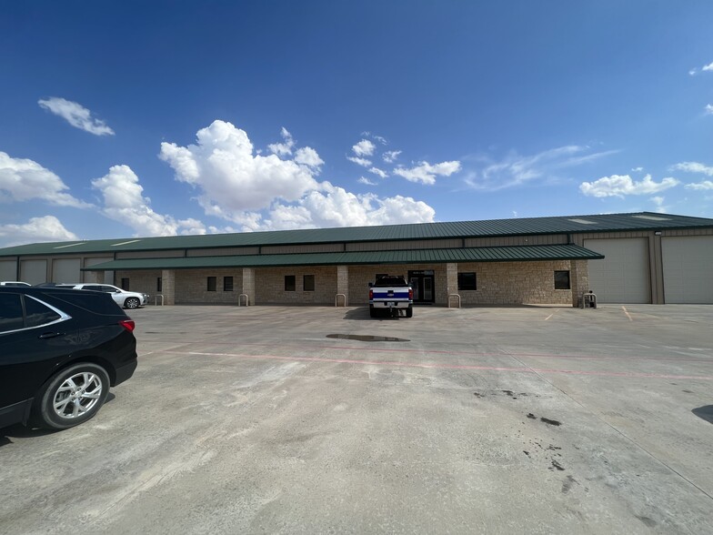 6413 N State Highway 349, Midland, TX for lease - Building Photo - Image 1 of 69