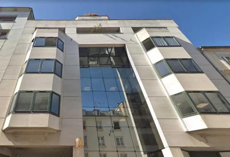 Office in Levallois-Perret for lease Building Photo- Image 1 of 2