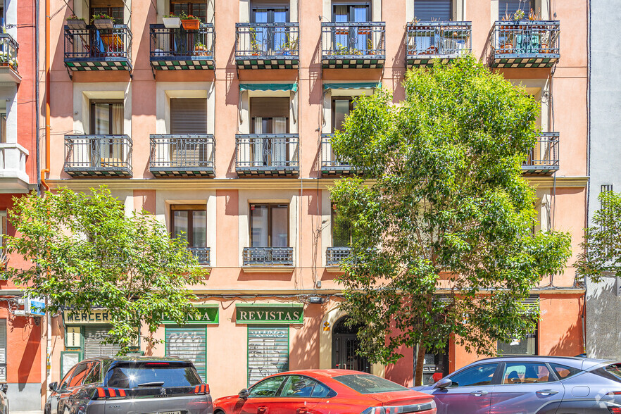 Calle de Alenza, 8, Madrid, Madrid for lease - Building Photo - Image 2 of 2