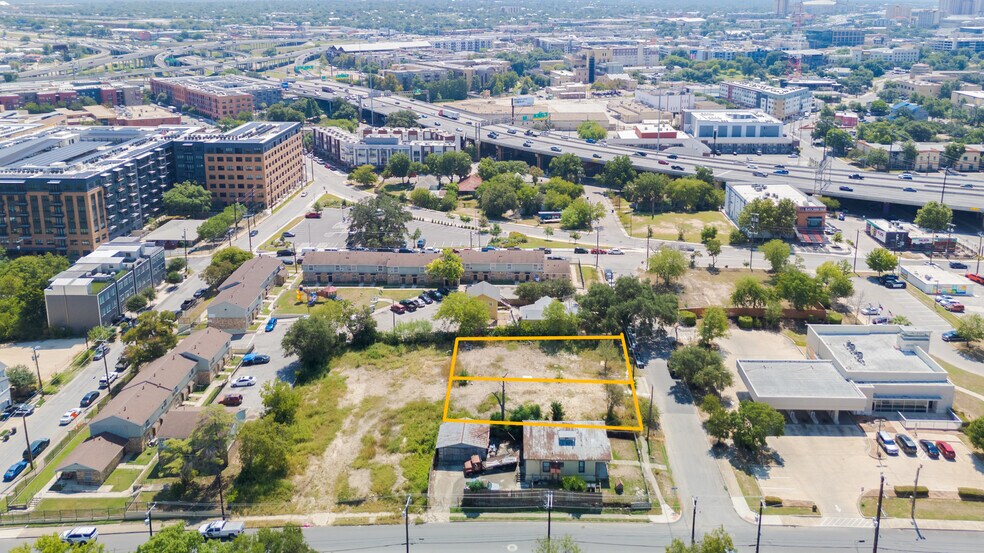 314 McLane St, San Antonio, TX for sale - Building Photo - Image 3 of 4