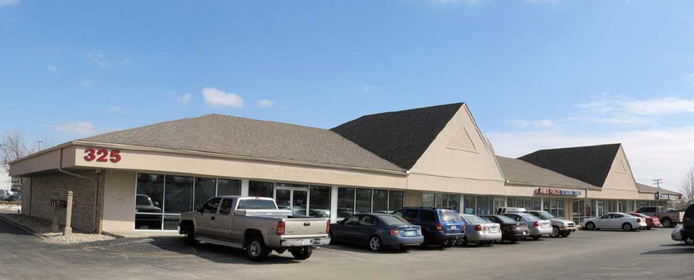 325 S Earl Ave, Lafayette, IN for lease - Primary Photo - Image 1 of 12