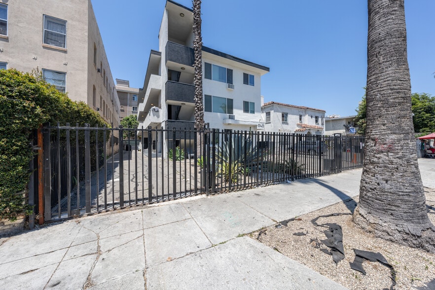 845 S Kenmore Ave, Los Angeles, CA for sale - Building Photo - Image 3 of 12