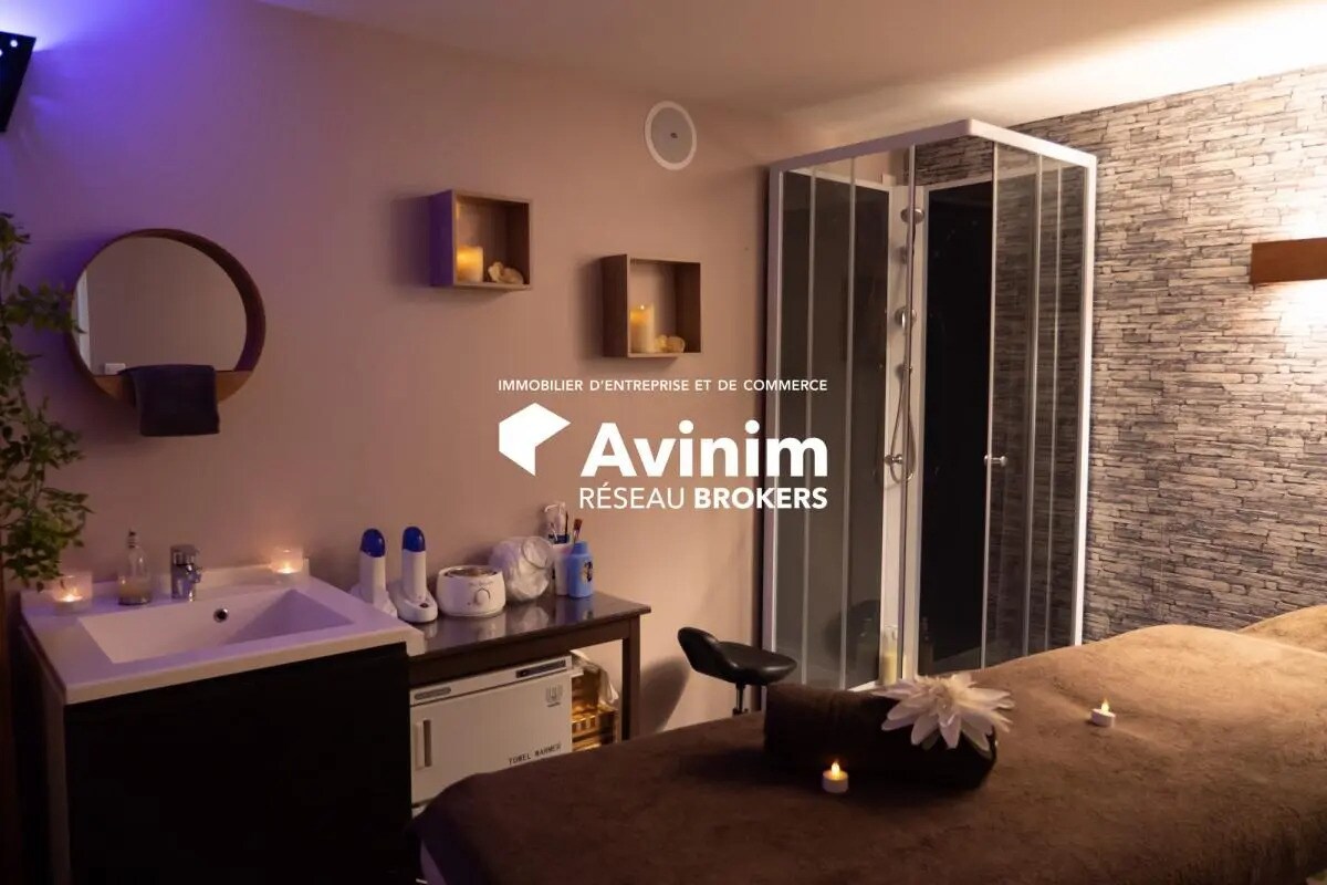 Retail in Voiron for sale Interior Photo- Image 1 of 13