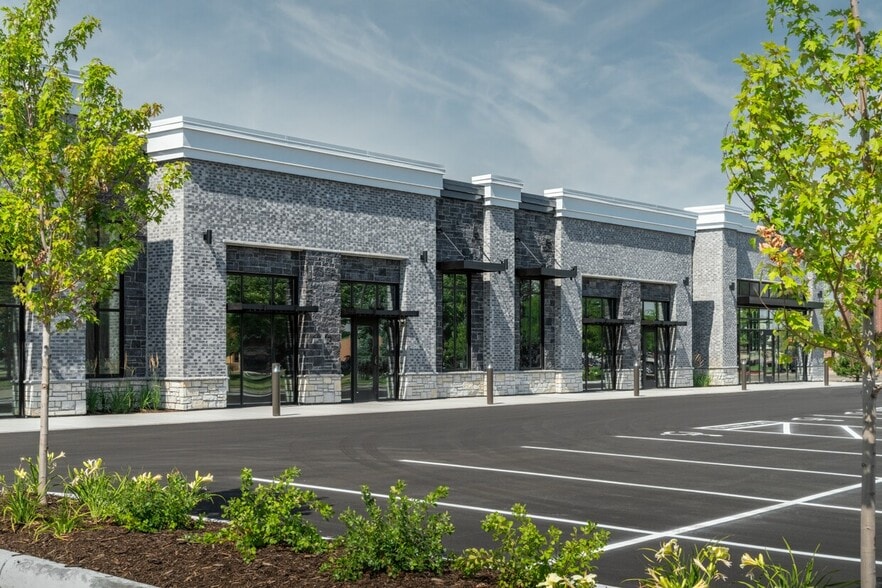 136th Avenue North, Rogers, MN for lease - Building Photo - Image 3 of 7