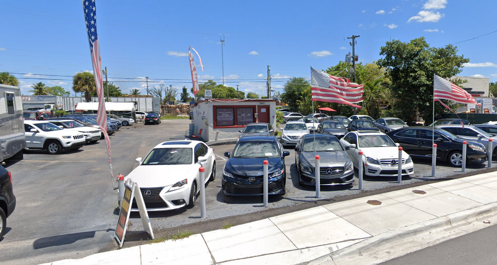 2401 S State Road 7, West Park, FL for sale - Building Photo - Image 3 of 11