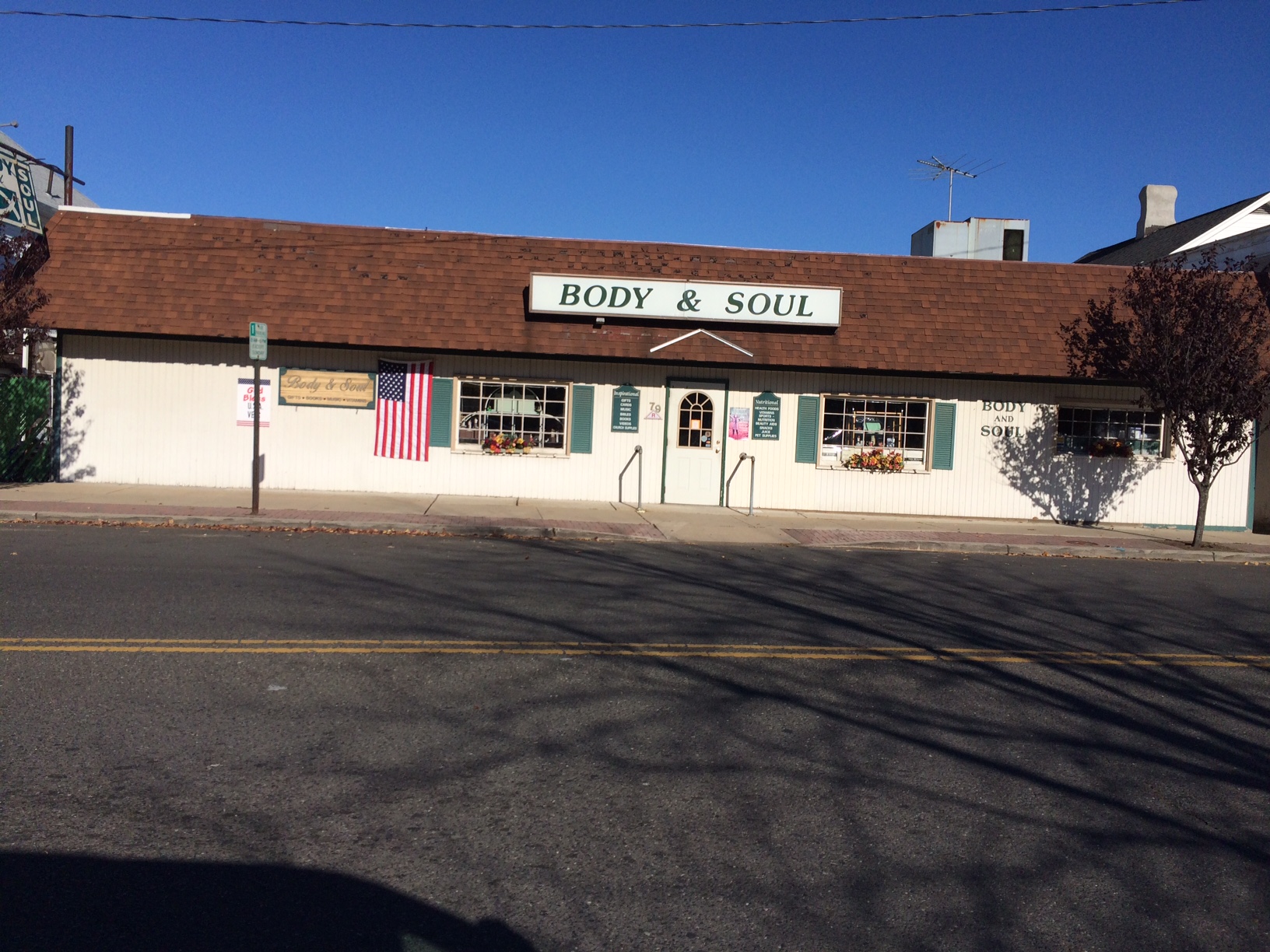 79 E Railroad Ave, Jamesburg, NJ for sale Primary Photo- Image 1 of 1