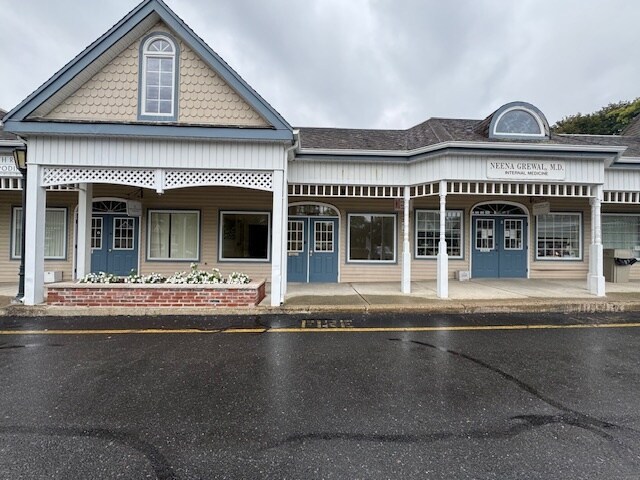 1-10 Liberty Square Mall, Stony Point, NY for lease - Building Photo - Image 1 of 9