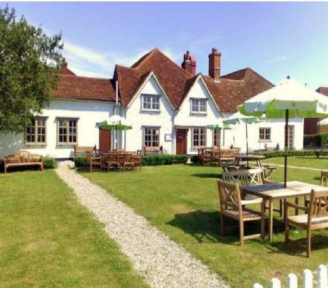 The Hill, Winchmore Hill for sale - Building Photo - Image 1 of 9