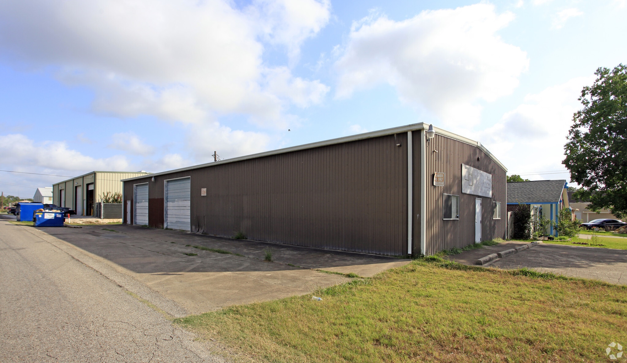 515 Minnesota Ave, South Houston, TX for lease Primary Photo- Image 1 of 3