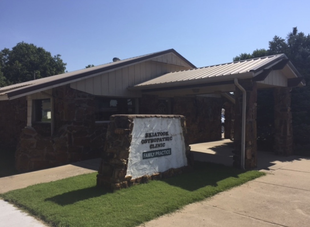 201 E 2nd St, Skiatook, OK for sale Building Photo- Image 1 of 2