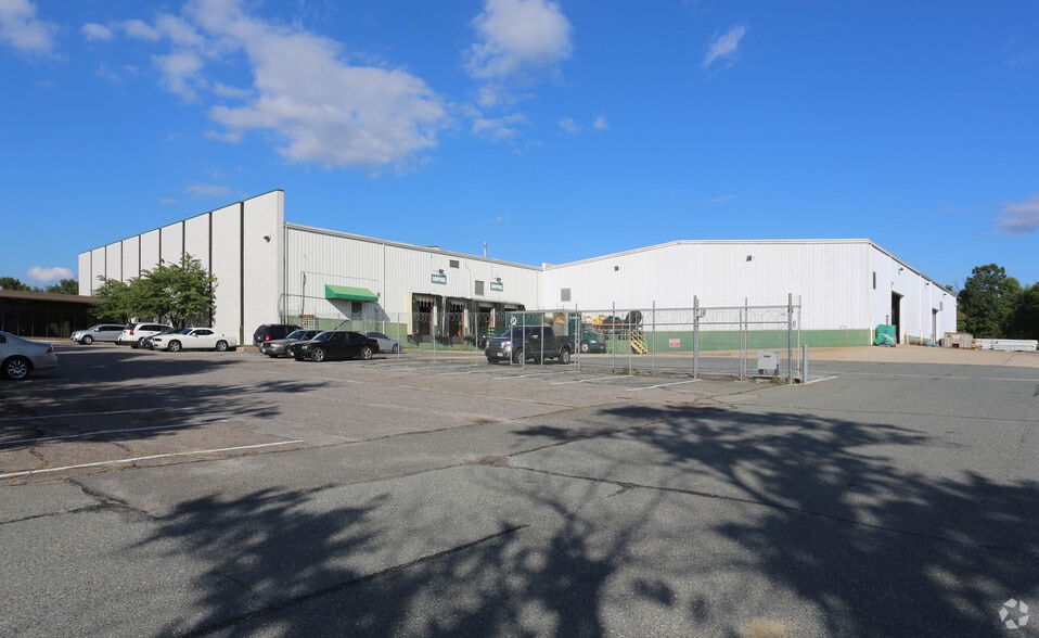 3900 Penn Belt Pl, Forestville, MD for sale - Primary Photo - Image 1 of 1