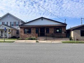 8 2nd St, Elkins, WV for lease Building Photo- Image 2 of 2