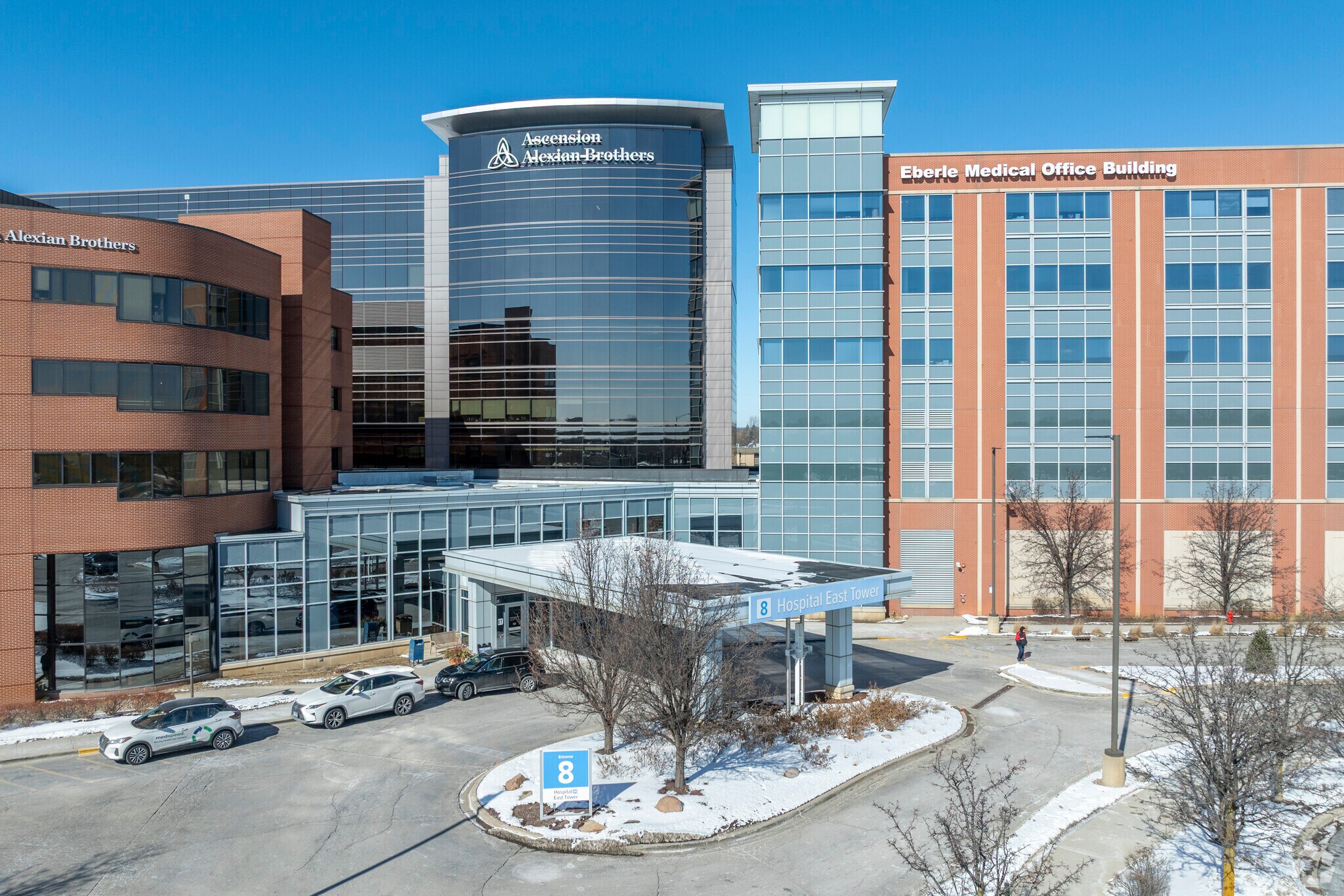 800 Biesterfield Rd, Elk Grove Village, IL for lease Primary Photo- Image 1 of 17