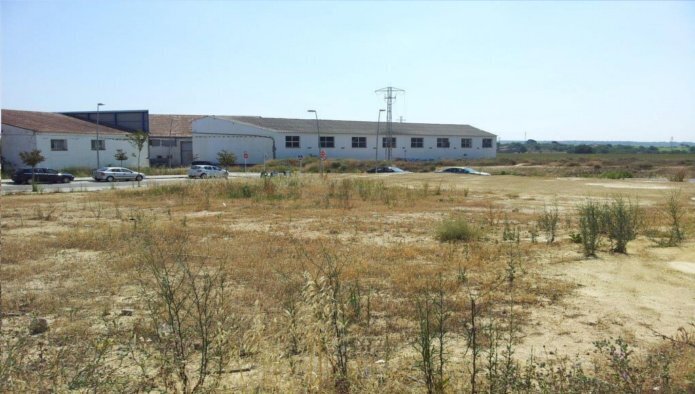 Land in Binéfar for sale - Building Photo - Image 3 of 17