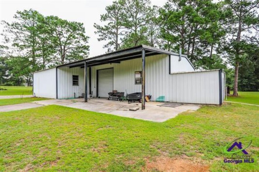 242 Eastman hwy, Hawkinsville, GA for sale - Building Photo - Image 1 of 52