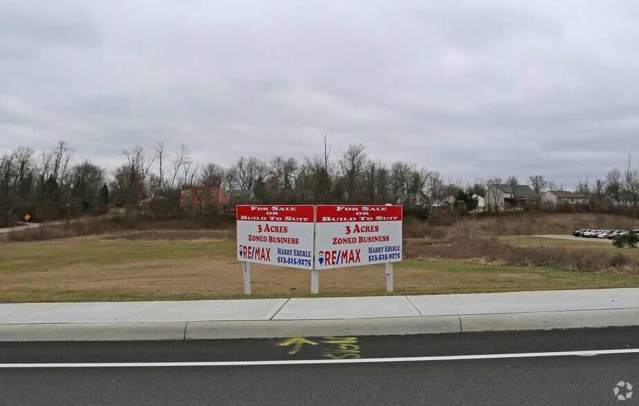 4623 Aicholtz Rd, Cincinnati, OH for sale - Primary Photo - Image 1 of 1