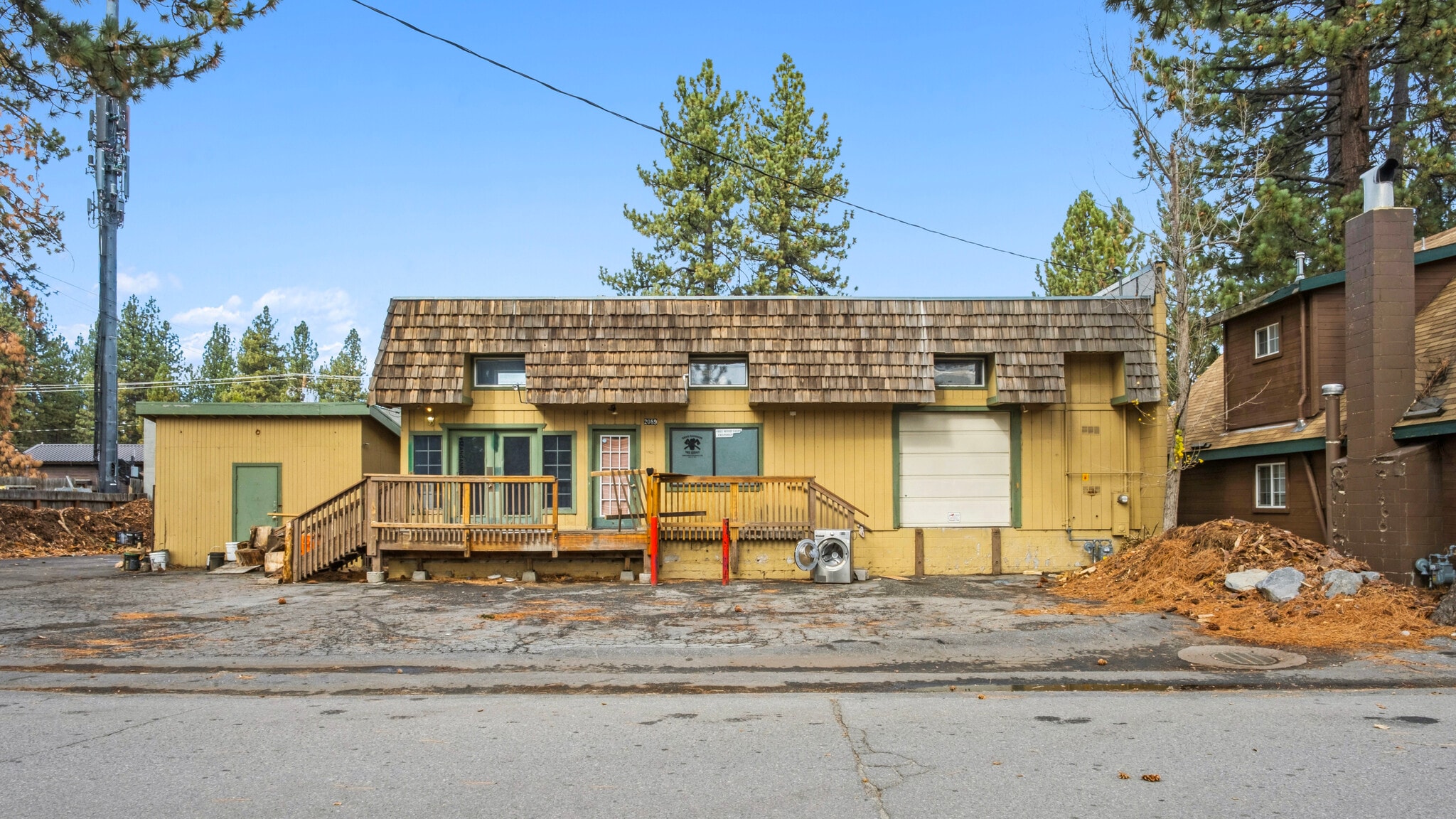 2087 James Ave, South Lake Tahoe, CA for sale Building Photo- Image 1 of 31