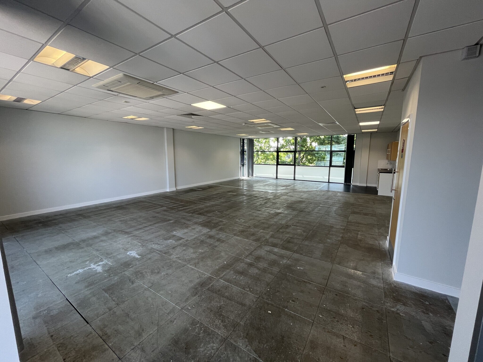 Whittle Way, Stevenage for lease Interior Photo- Image 1 of 7