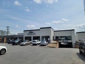 3708 Hillsboro Pike, Nashville, TN for lease Building Photo- Image 2 of 15