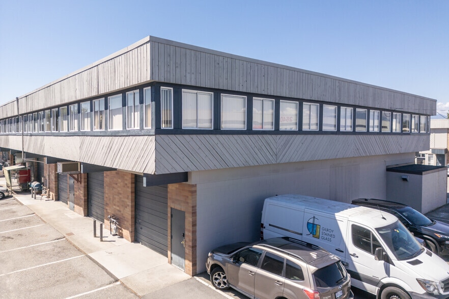 2560 Simpson Rd, Richmond, BC for lease - Building Photo - Image 2 of 3