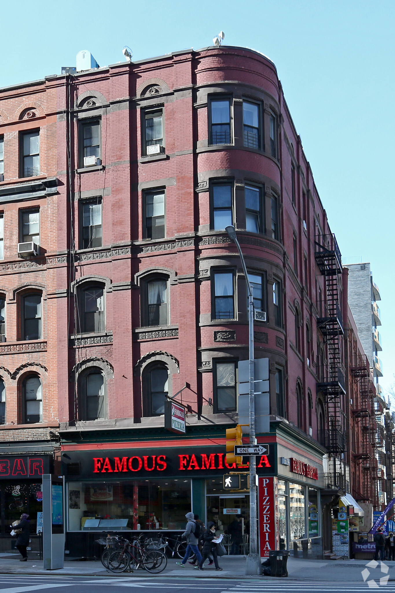 200 W 96th St, New York, NY for sale Primary Photo- Image 1 of 1