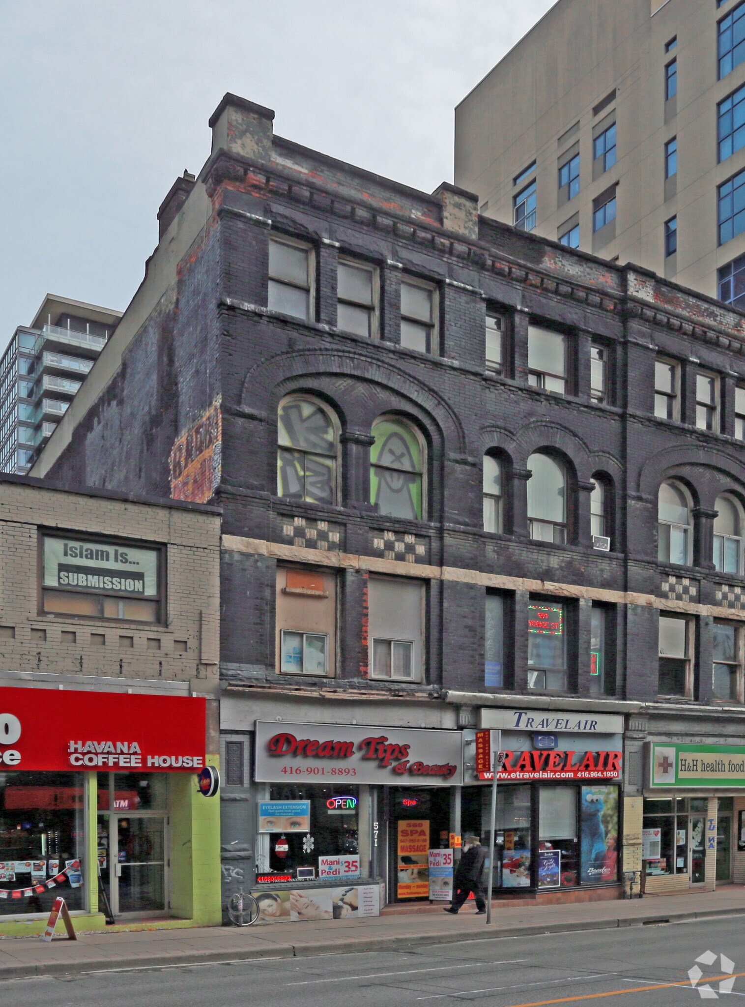 569-571 Yonge St, Toronto, ON for sale Primary Photo- Image 1 of 1