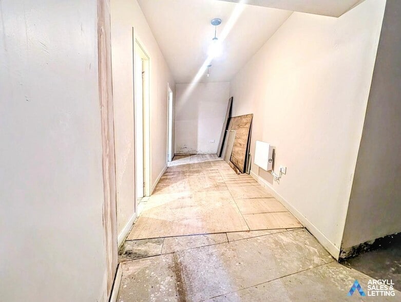 186 Argyll St, Dunoon for sale - Building Photo - Image 3 of 9