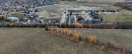 4410 60 St, Sylvan Lake, AB - aerial  map view - Image1