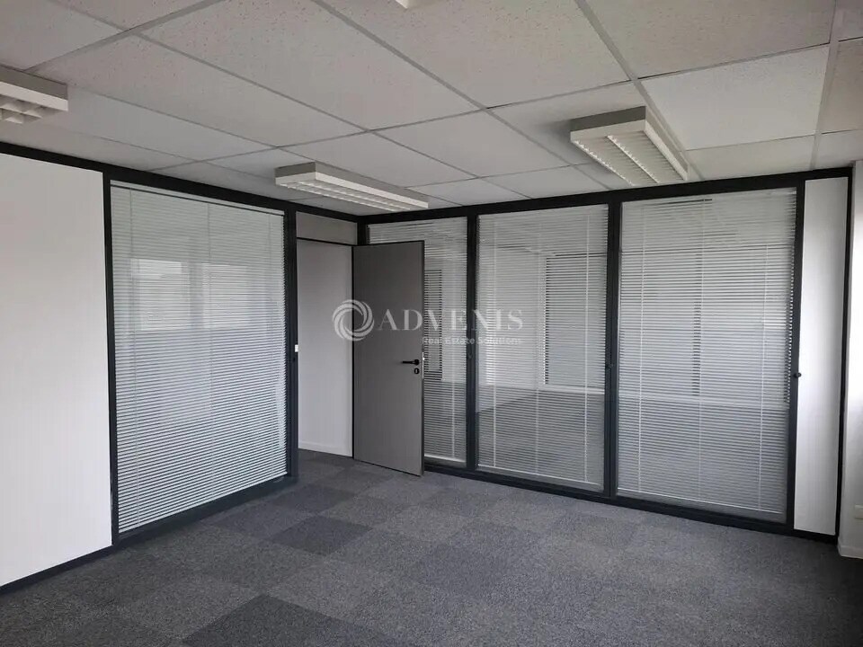 Office in Nancy for lease Interior Photo- Image 1 of 6