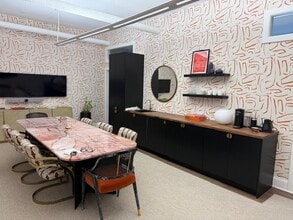 1600-1627 Sherman Ave, Evanston, IL for lease Interior Photo- Image 2 of 16