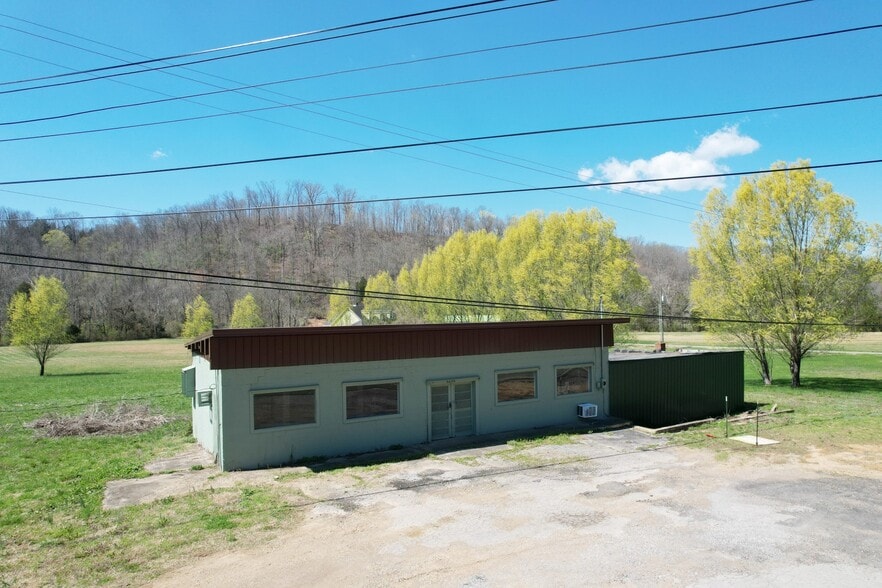 5235 Pond Creek Rd, Pegram, TN for sale - Building Photo - Image 1 of 1