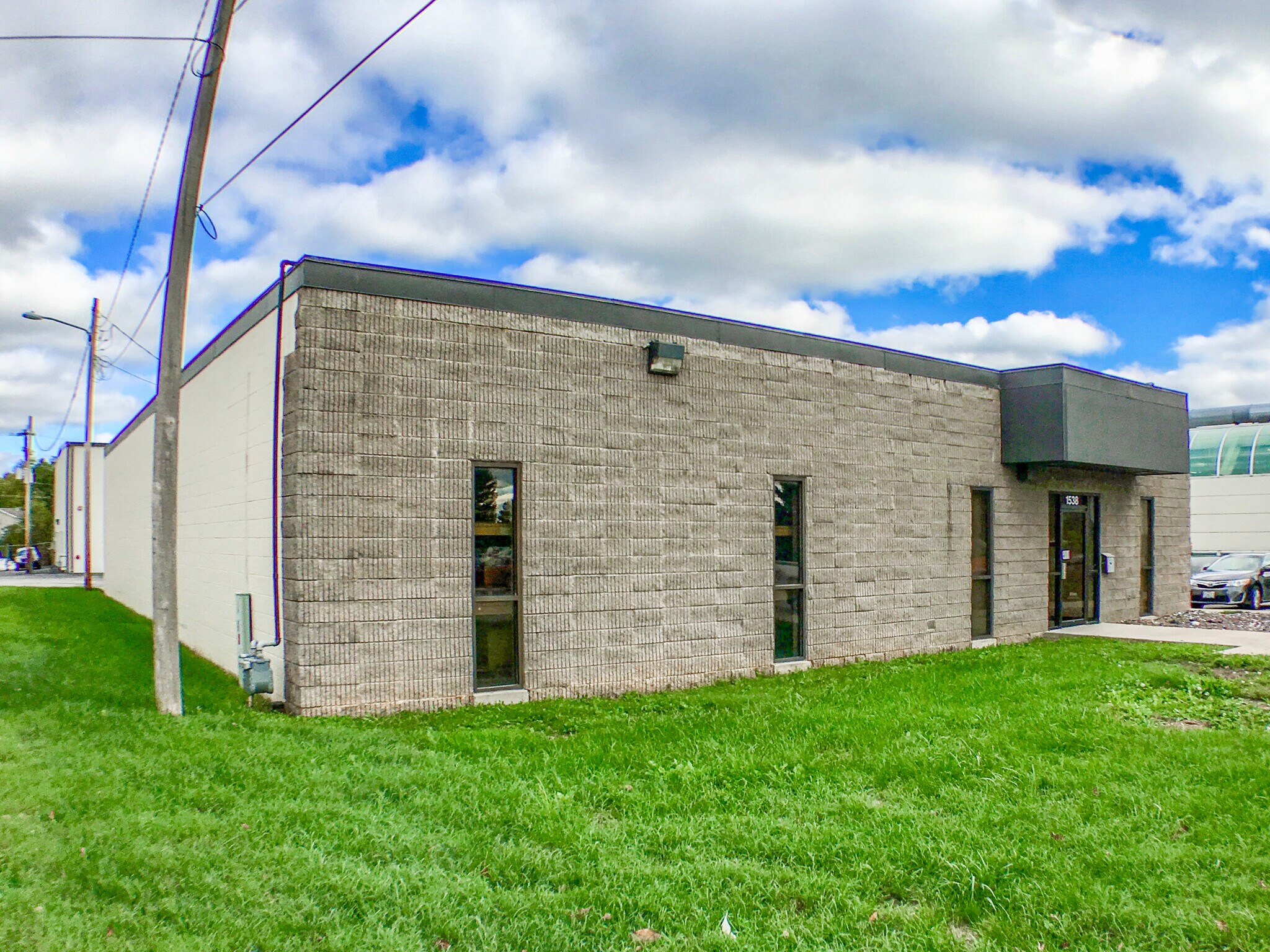 1538 S Enterprise Ave, Springfield, MO for sale Building Photo- Image 1 of 1