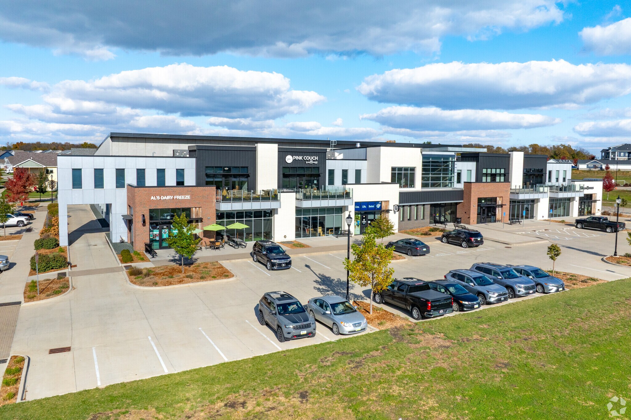1220 NE Station Crossing Dr, Grimes, IA for sale Primary Photo- Image 1 of 1