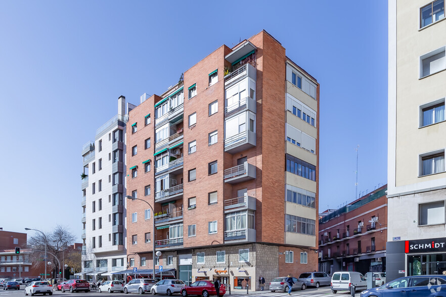 Calle Serrano, 205, Madrid, Madrid for lease - Primary Photo - Image 1 of 2