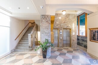 402 W Pender St, Vancouver, BC for sale Interior Photo- Image 2 of 3