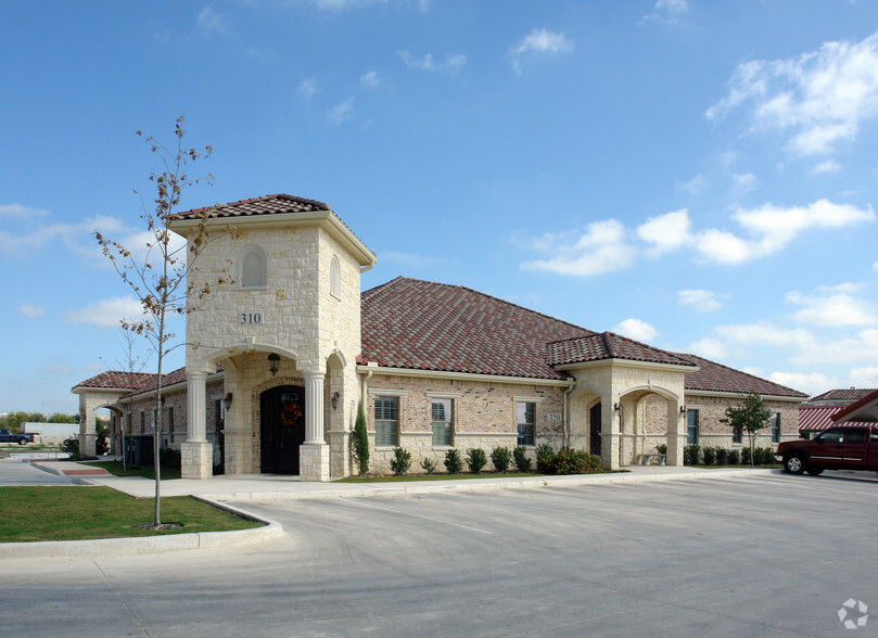 9480-3 Huebner Rd, San Antonio, TX for lease - Primary Photo - Image 1 of 6